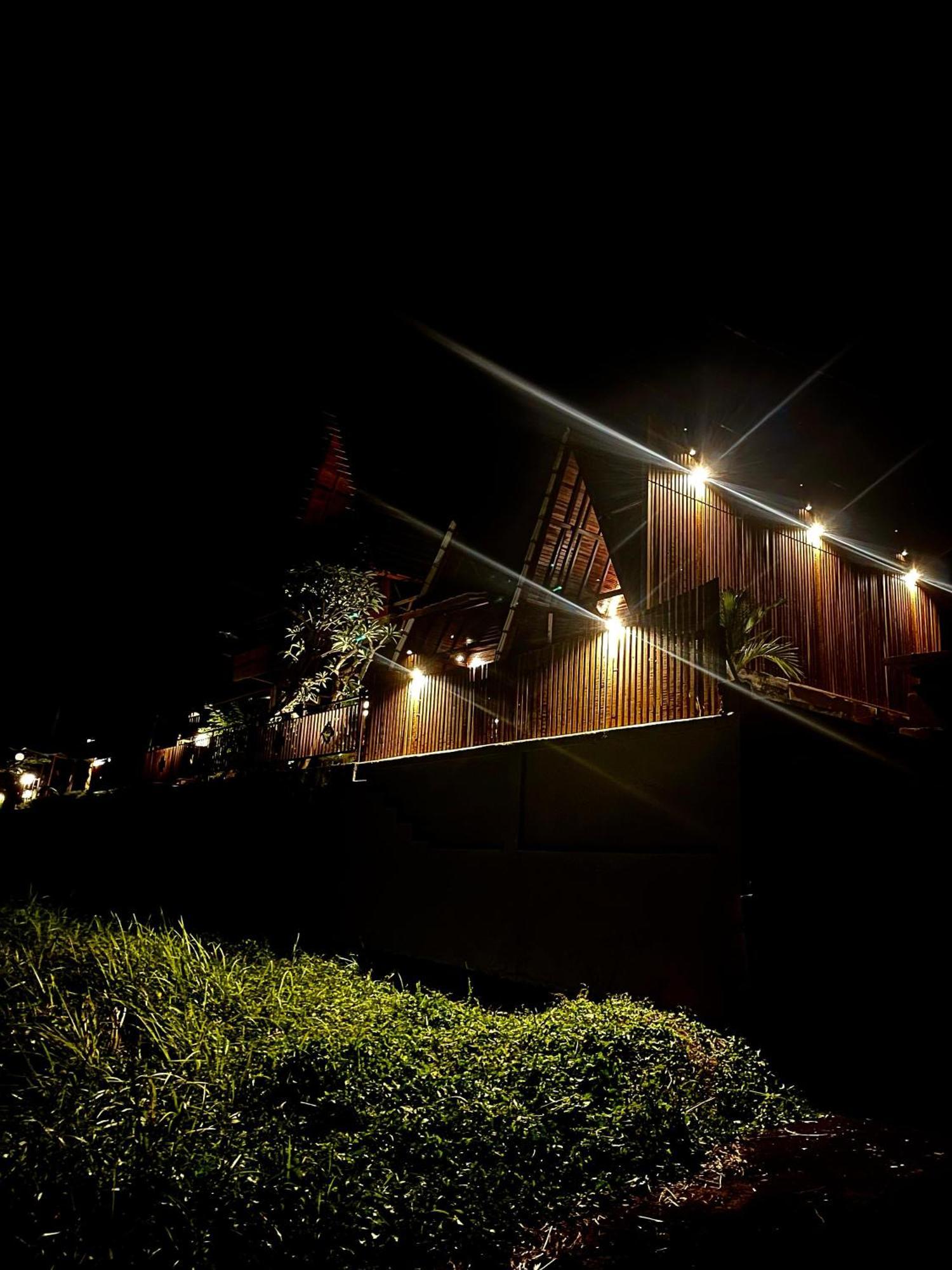 The Pyramid Ubud River Villas Gianyar  Luaran gambar